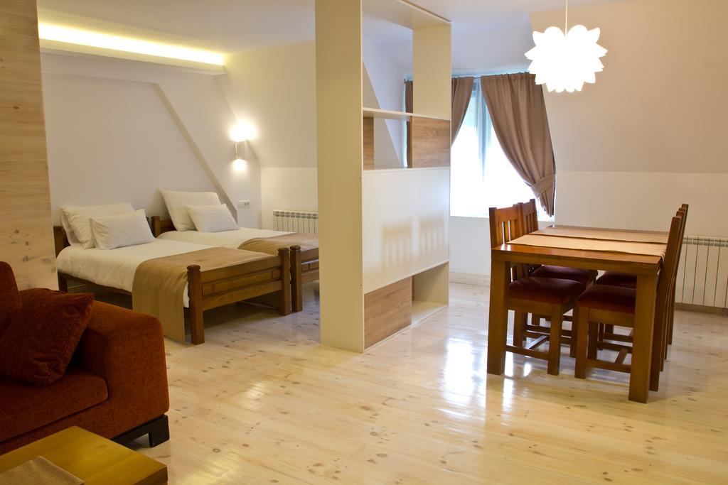 Hotel Polar Star Zabljak  Exterior photo